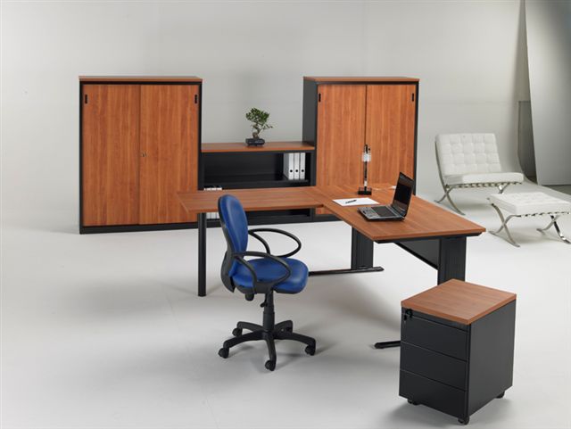 Secretária 1200x800x750 Melamina